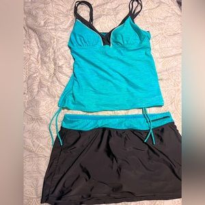 Gerry tankini with skort. XL
